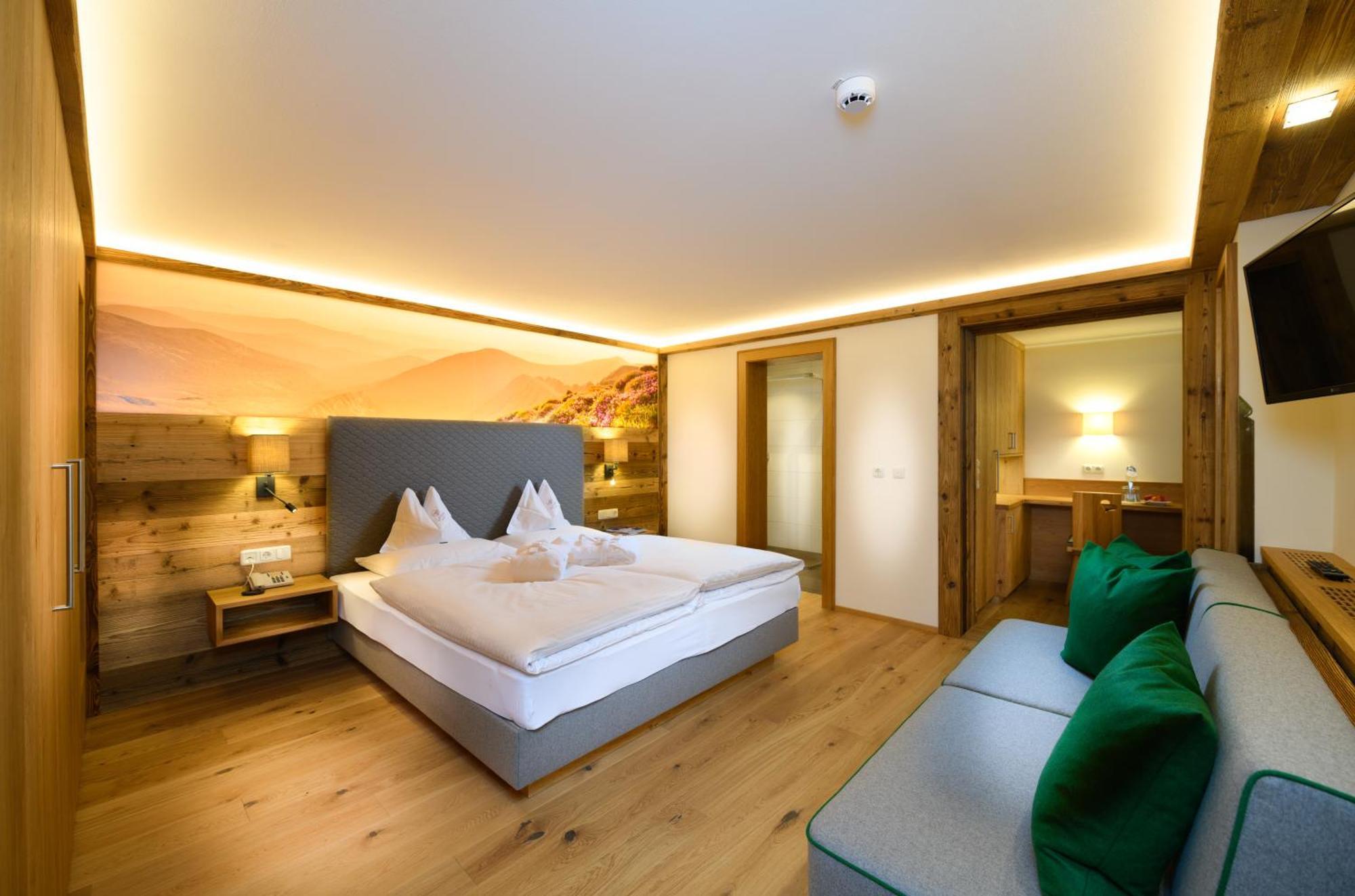Gut Berg Naturhotel Sankt Johann im Pongau Kamer foto