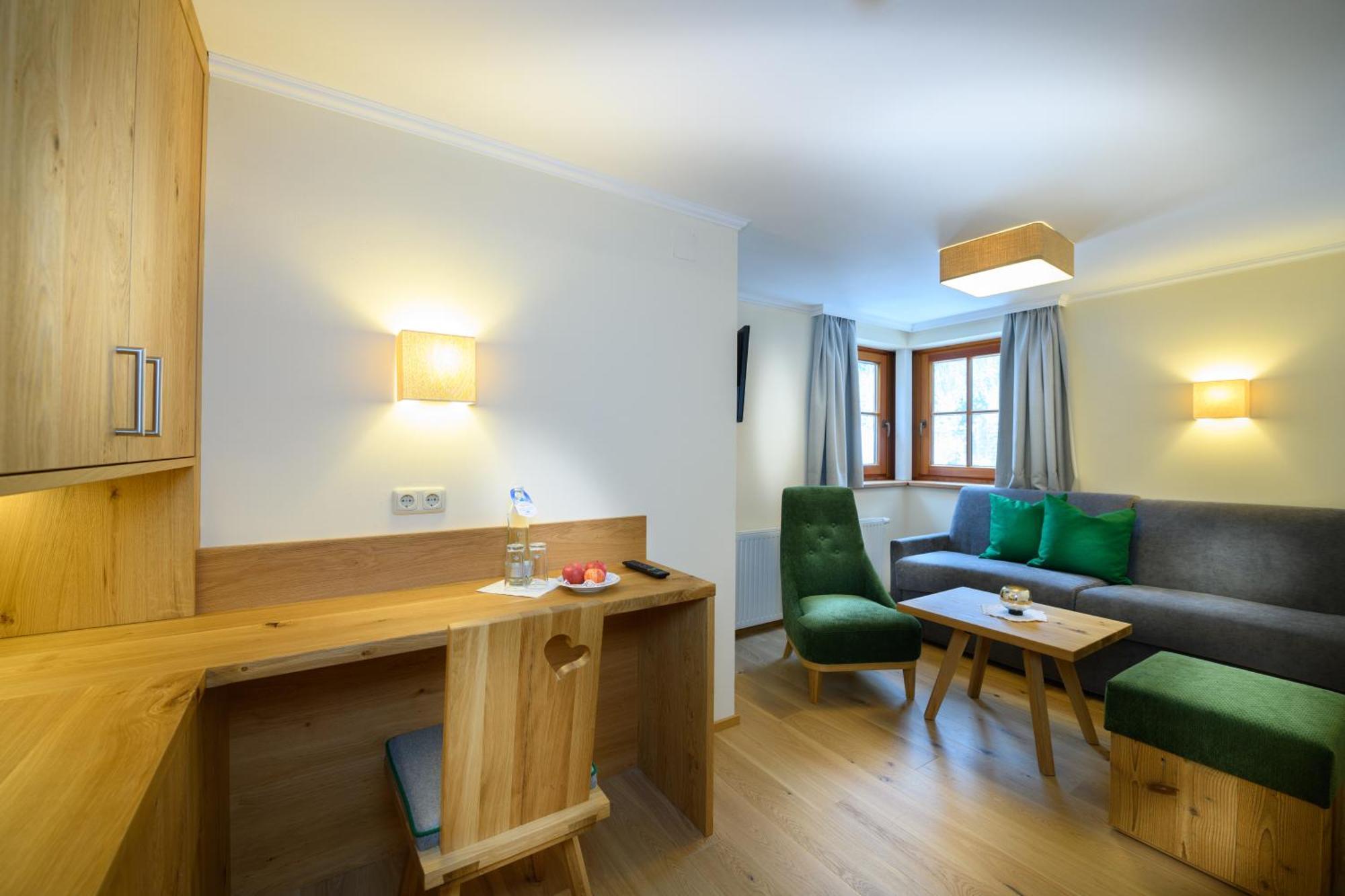 Gut Berg Naturhotel Sankt Johann im Pongau Kamer foto