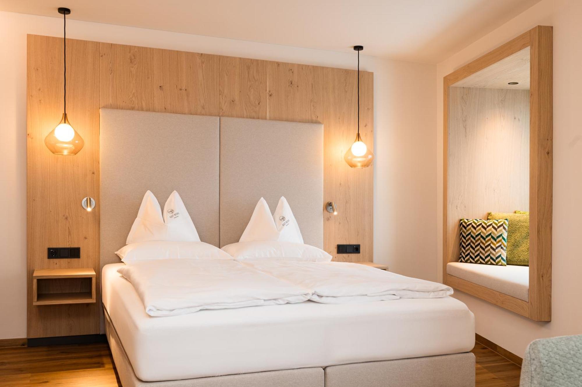 Gut Berg Naturhotel Sankt Johann im Pongau Kamer foto